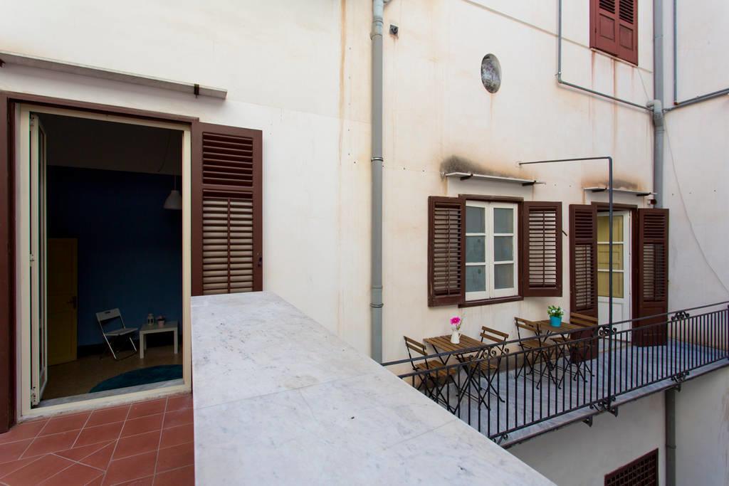 Sunshine Hostel Palermo Eksteriør bilde